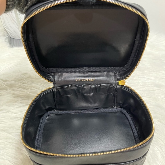Lambskin Vanity Cosmetic Case Black #2 - Picture 6 of 15